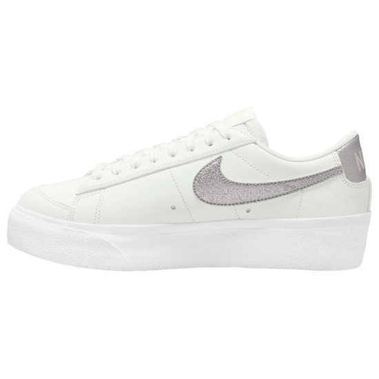 Nike W Blazer Low Platform ESS